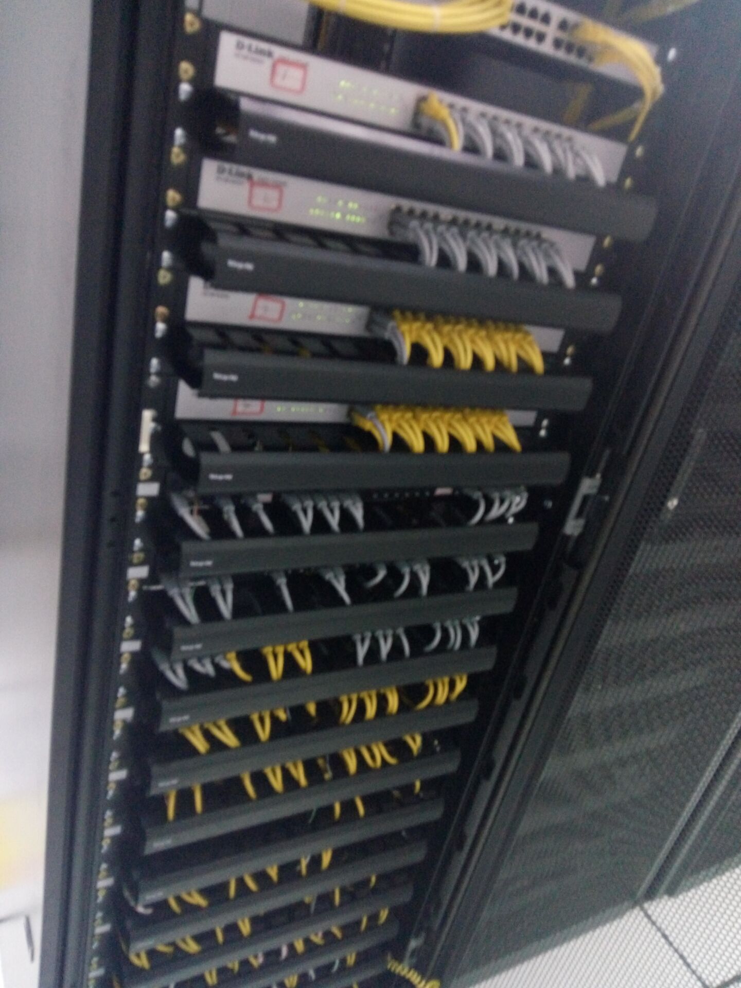 �C(j��)��?j��)?n��i)�W(w��ng)�����侀��